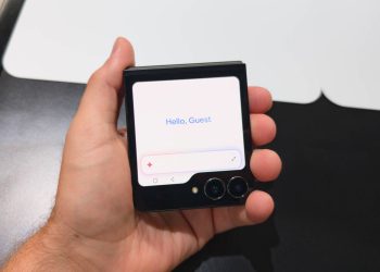 Rozmowa z Gemini dostępna na starszych ekranach Galaxy Z Flip