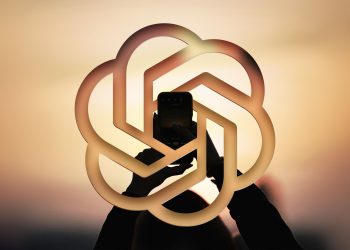 Pierwsze urządzenia OpenAI głośnik smartfon i inne nowości