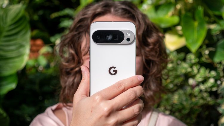 Google ujawnia datę premiery smartfona Pixel 11