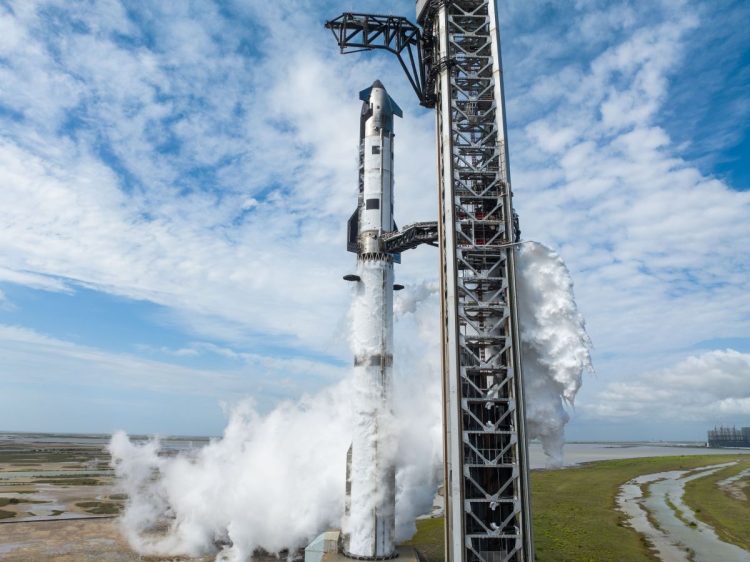 Akcje SpaceX spadają przed startem Starshipa