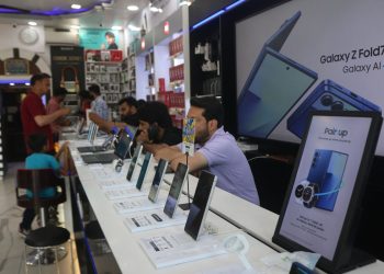 Rozwój sztucznej inteligencji napędza popyt na smartfony z większą pamięcią w Indiach