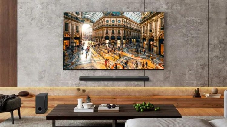 Telewizor LG OLED 77 cali taniej o połowę w Best Buy