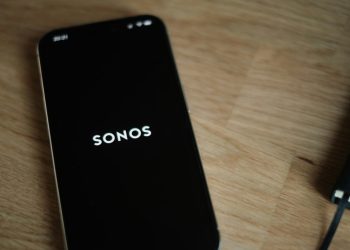 Sonos aktualizuje aplikację o nawigację kartami i sortowanie głośników