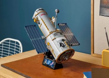Zestaw Lego z teleskopem Hubble do kupienia przed jego deorbitacją