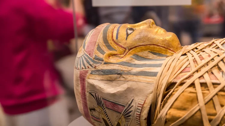 Archeolodzy odkryli fragmenty Iliady Homera w egipskiej mumii sprzed 1600 lat