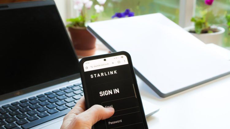 Starlink Mini dostępny w domu za dodatkową opłatą